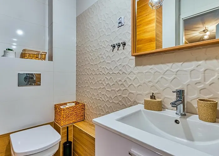 Emili Przy Centrum - 5d Apartament